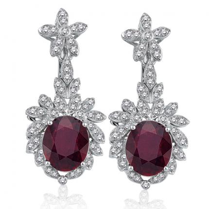 10.86 ct. Pırlanta Yakut Küpe